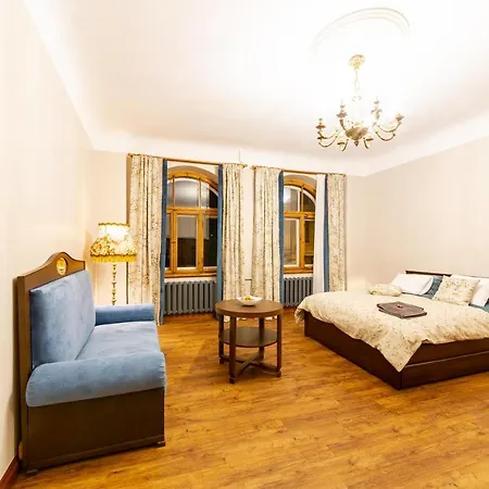 Cozy Storie's Ap, 47sqm, Renovated 2020, Free Parking Apartment