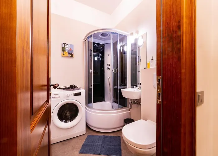 Cozy Storie's Ap, 47,2sqm, Renovated 2020, Free Parking Riga